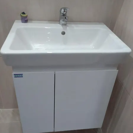 нов стилен за двама-околчица Apartman Várna